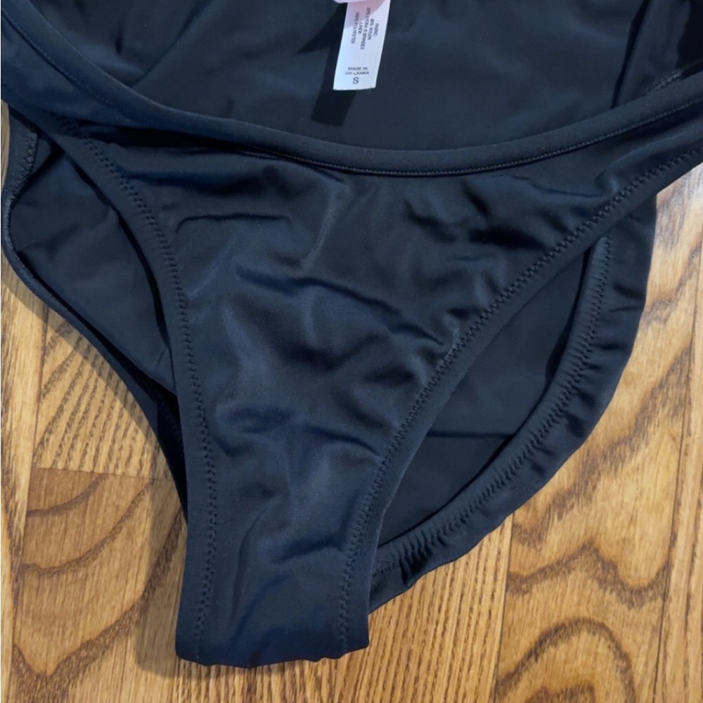 Victoria’s Secret size small Women's Swim Bottom